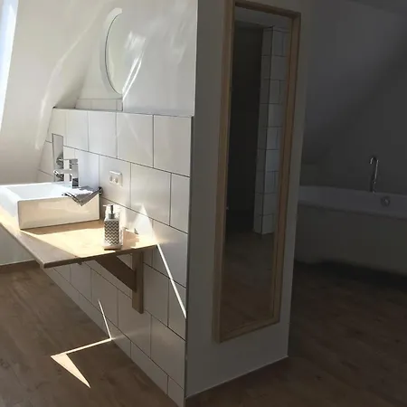 Nordische Auf Gut Bennewohld Ll Apartment Heide (Schleswig-Holstein)